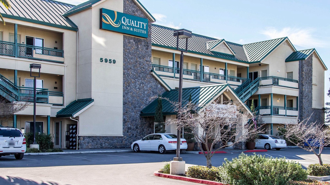 Photo of Buildings in Livermore