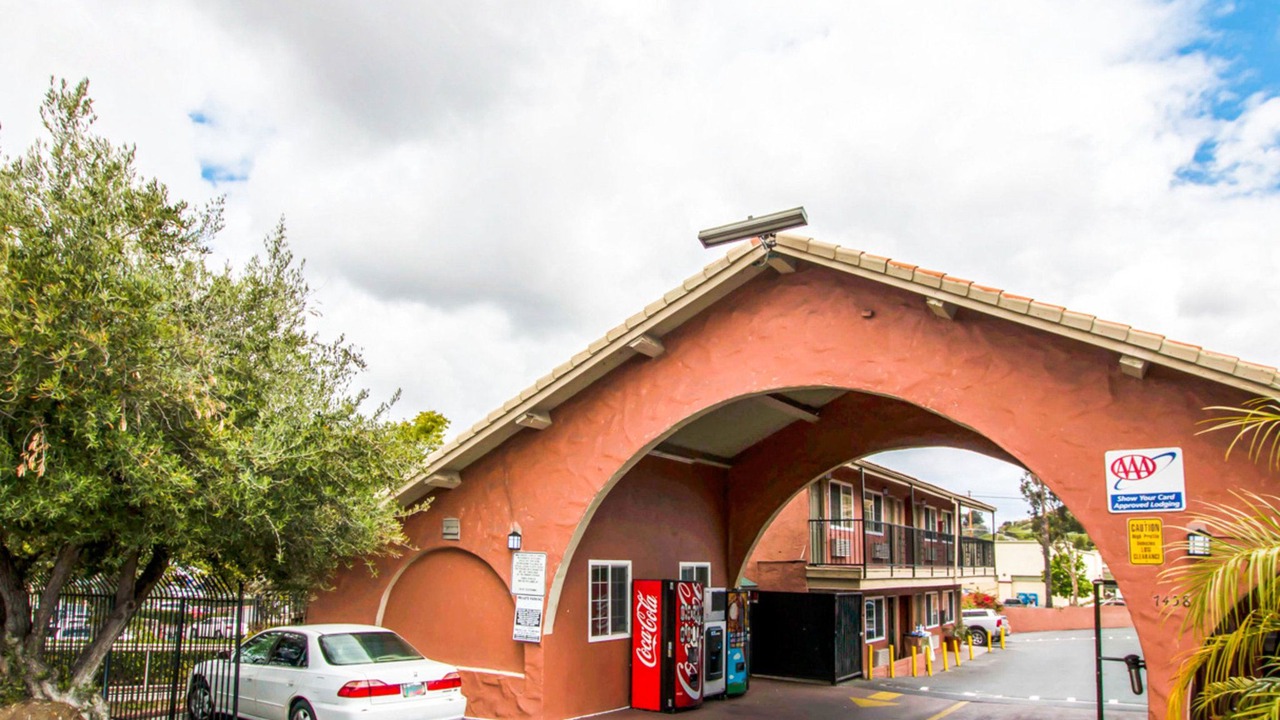 Photo of Buildings in Lemon Grove
