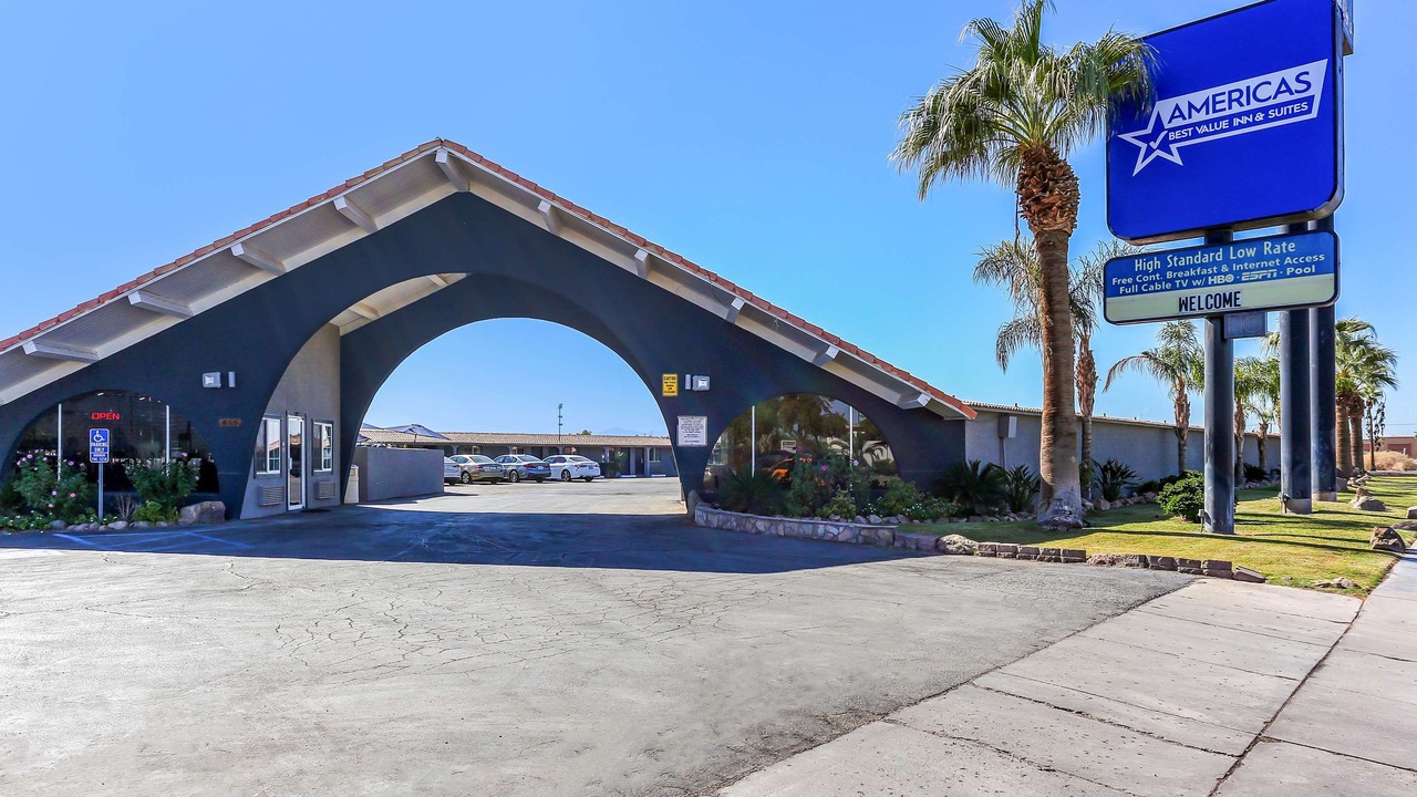 Photo of Buildings in El Centro