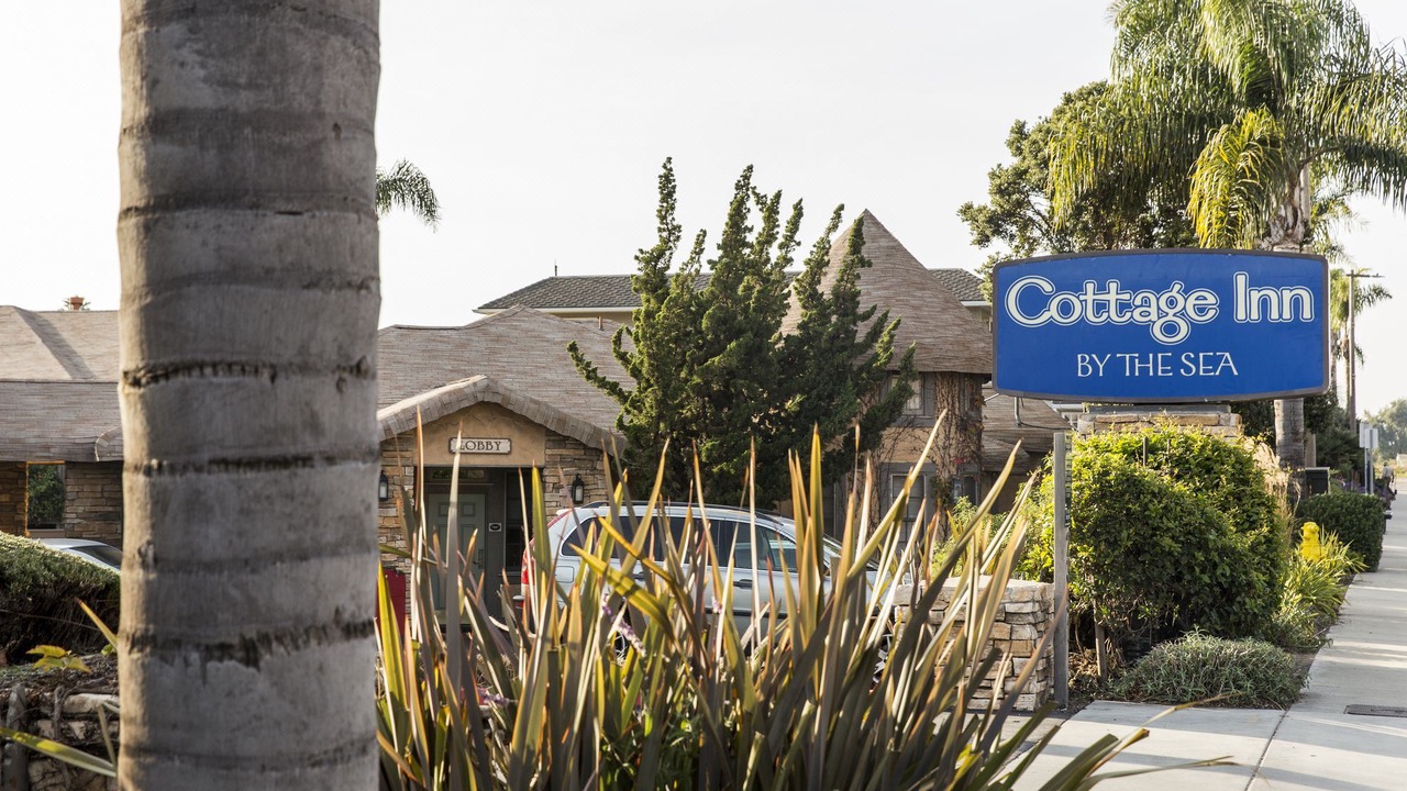 Photo of Buildings in Motel District