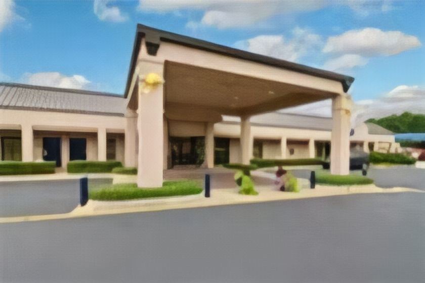 Photo of Buildings in Tulare