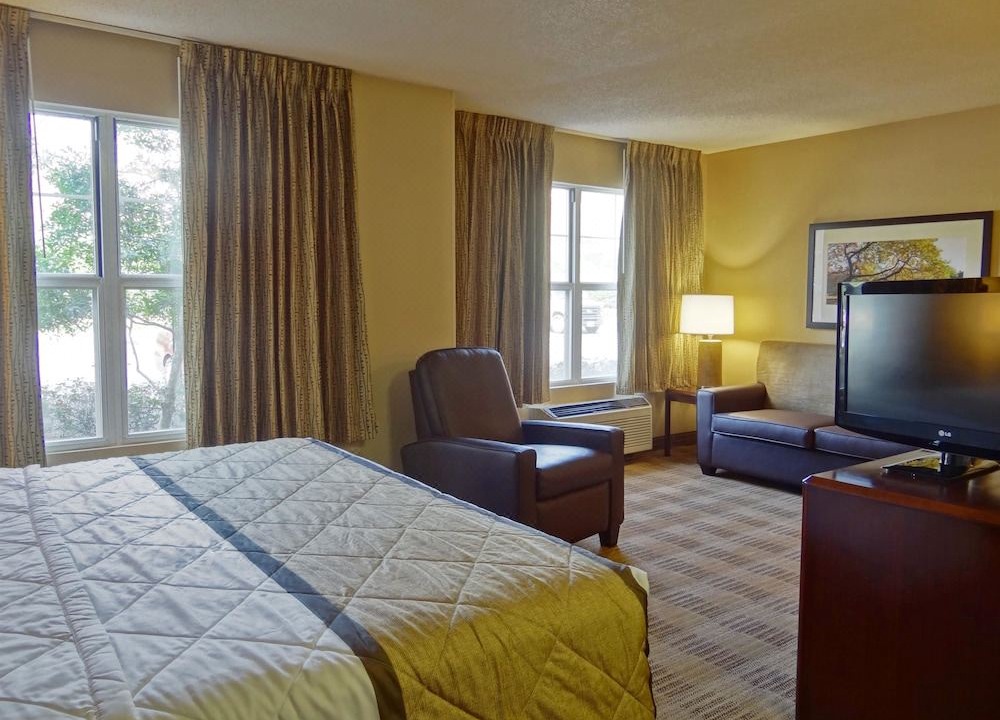 Photo of Bedroom in Ahwatukee Foothills