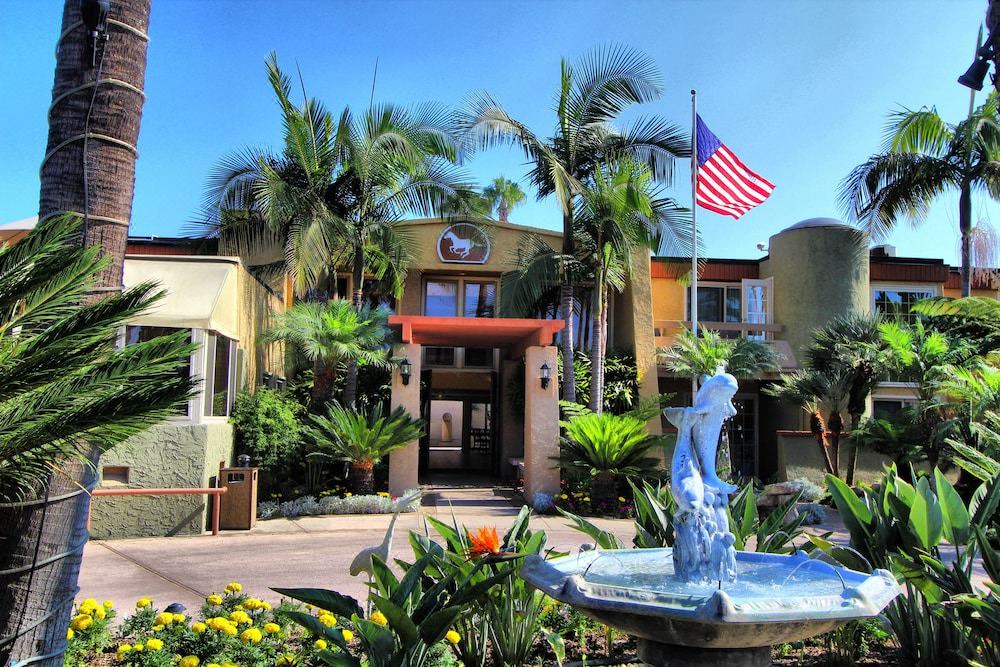 Photo of Buildings in Solana Beach