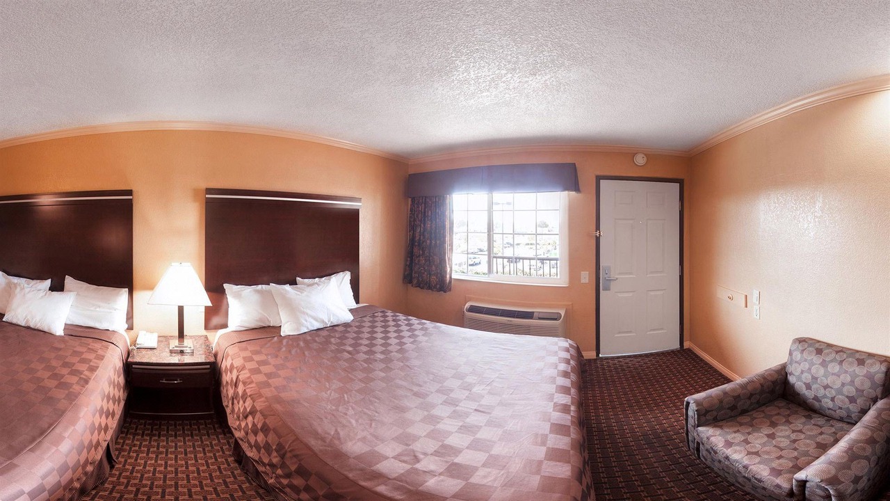 Photo of Bedroom in Lemon Grove
