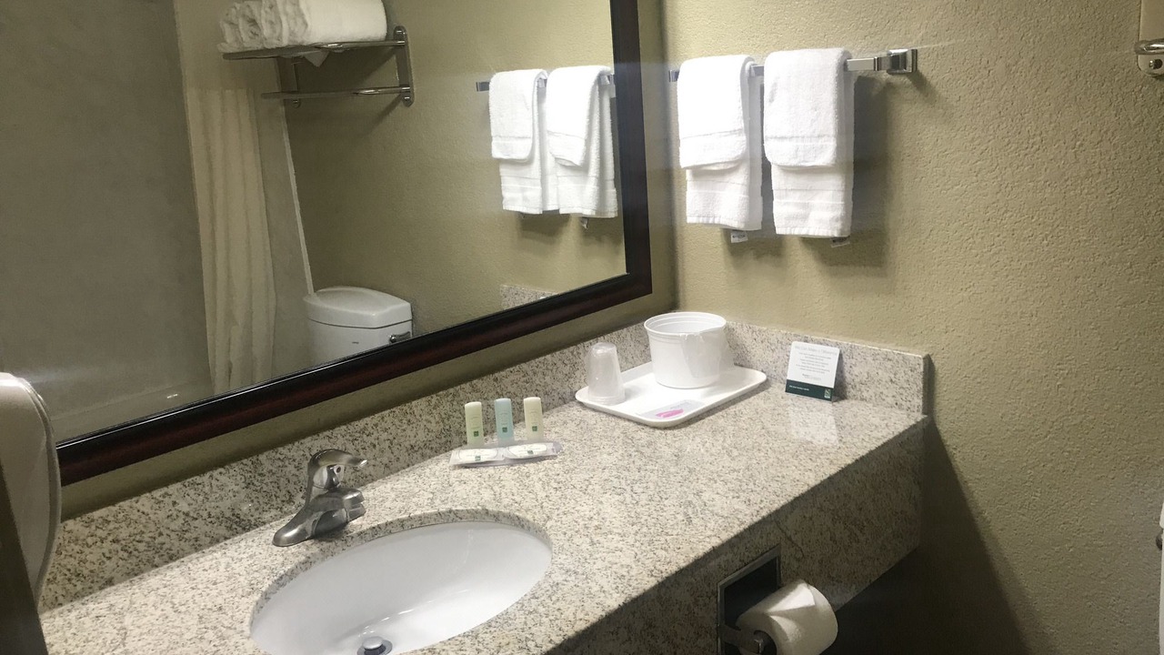Photo of Bathroom in Miramar
