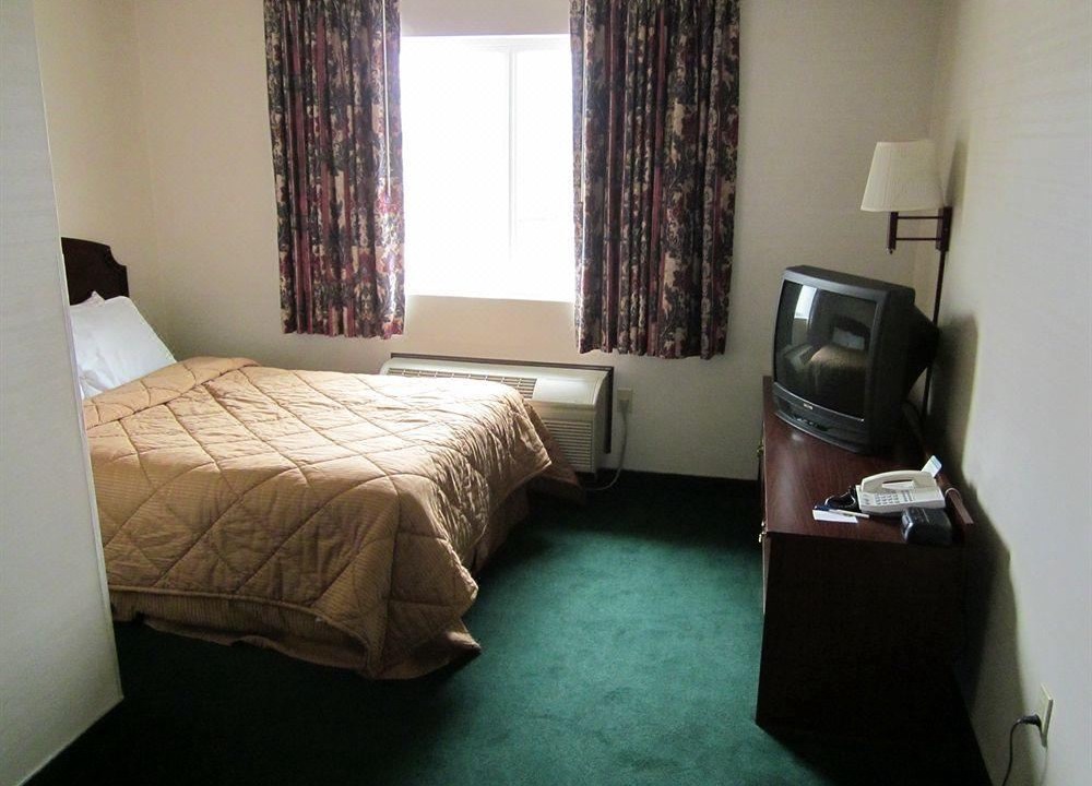 Photo of Bedroom in Roseburg