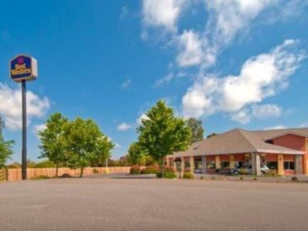 Photo of Buildings in Corning