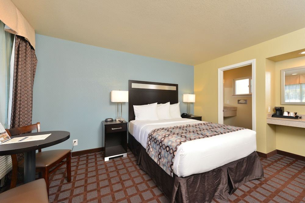 Photo of Bedroom in Downtown
