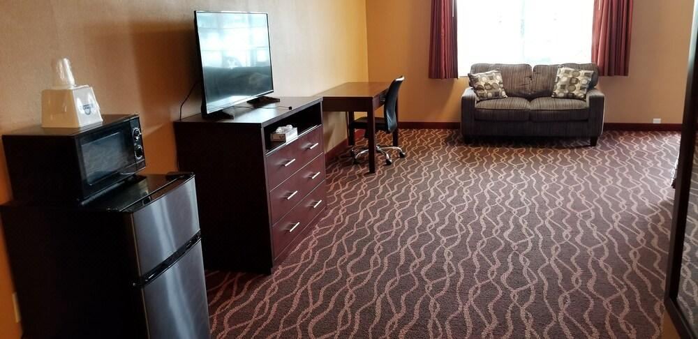 Photo of Livingroom in Roseburg
