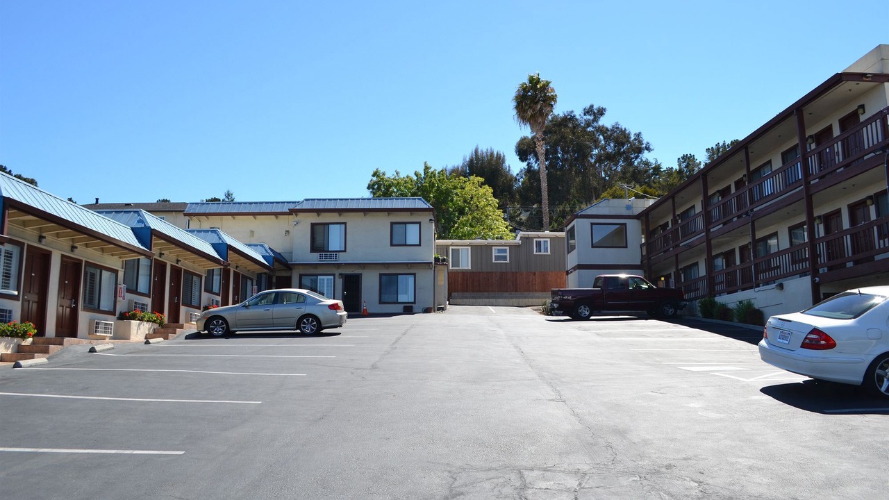 Photo of Buildings in Belmont