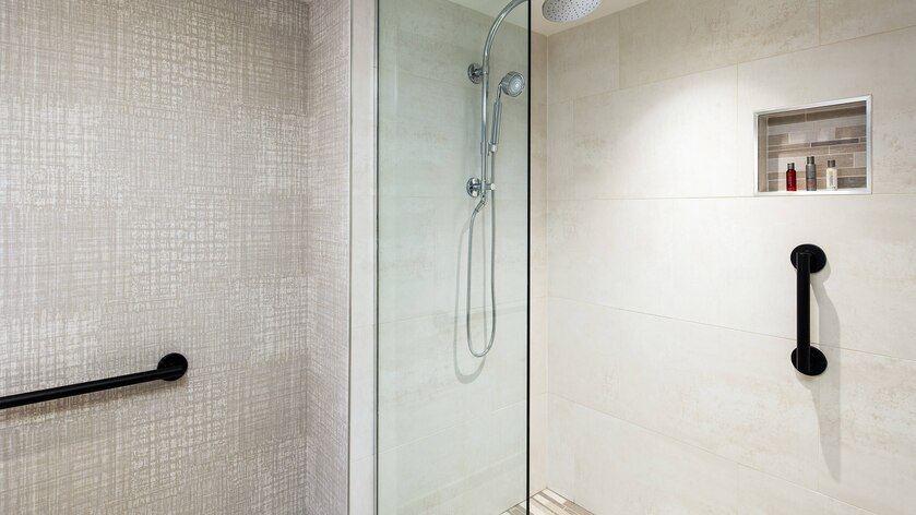 Photo of Bathroom in Lantern District