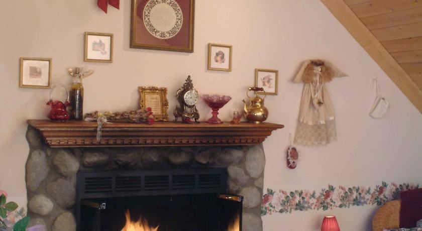 Photo of Livingroom in Julian