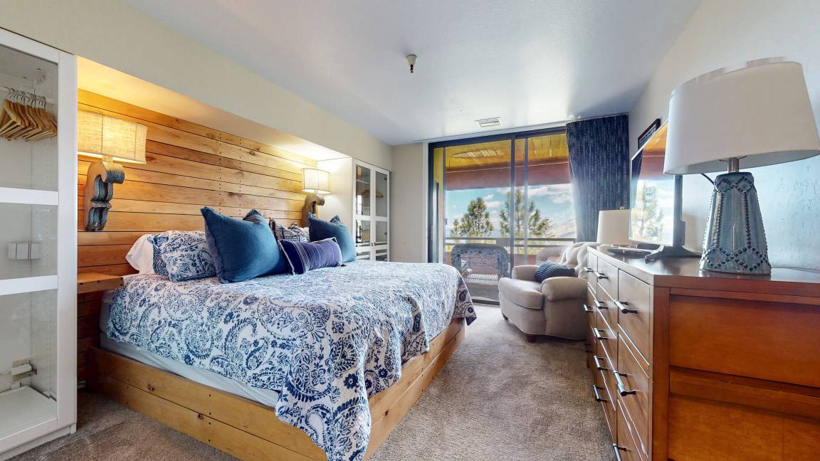 Photo of Bedroom in Mammoth Lakes