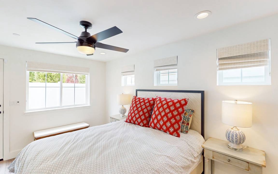 Photo of Bedroom in Downtown