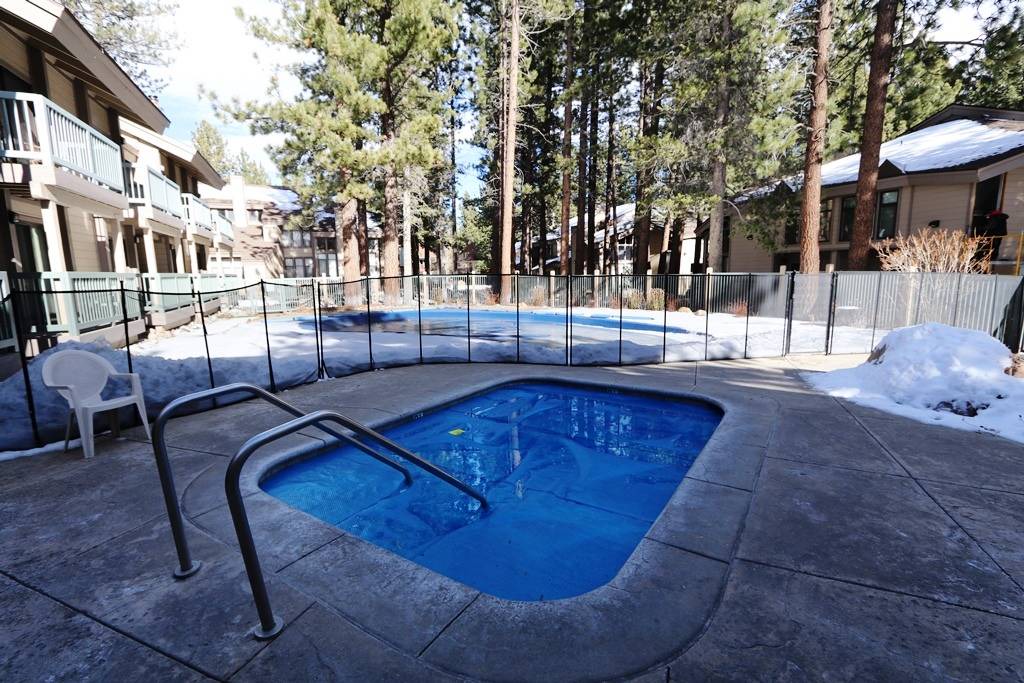 Photo of Others in Mammoth Lakes