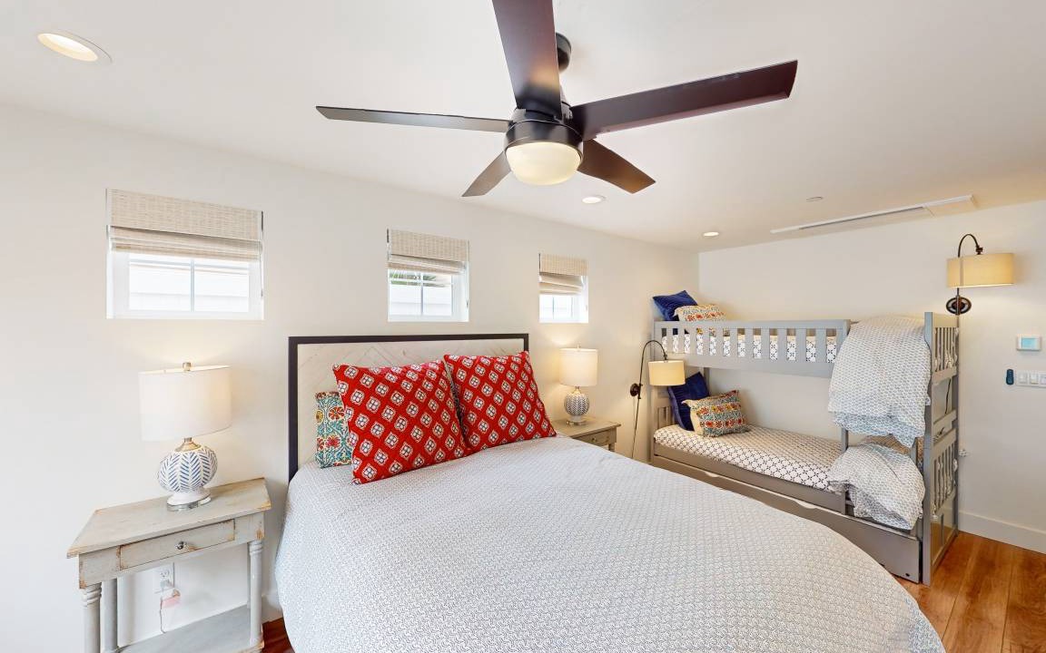 Photo of Bedroom in Downtown