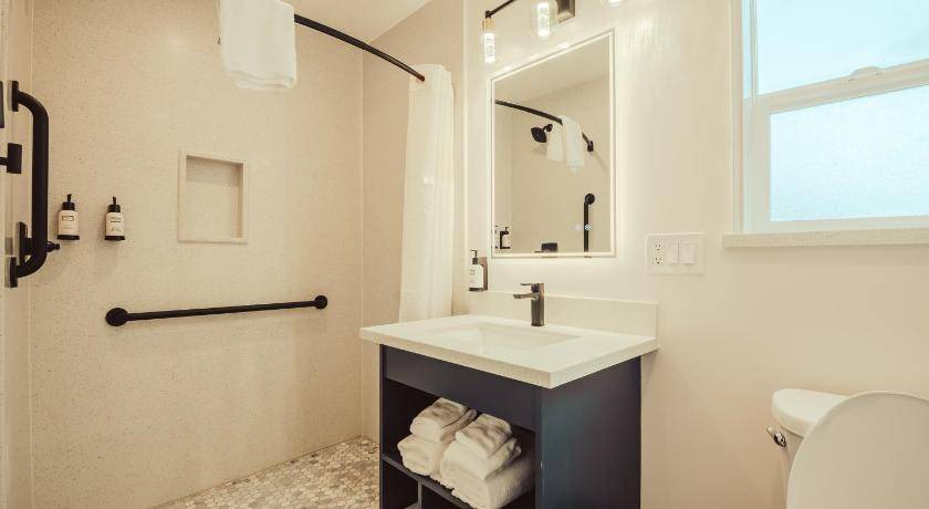 Photo of Bathroom in Morro Bay