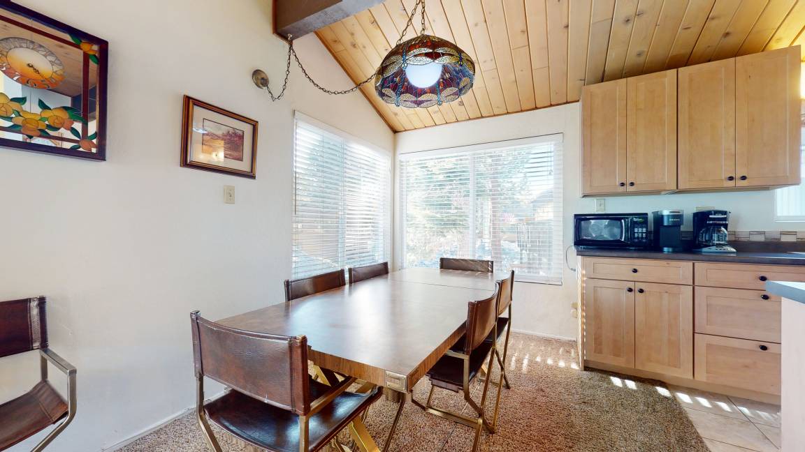 Photo of Kitchen in Mammoth Lakes