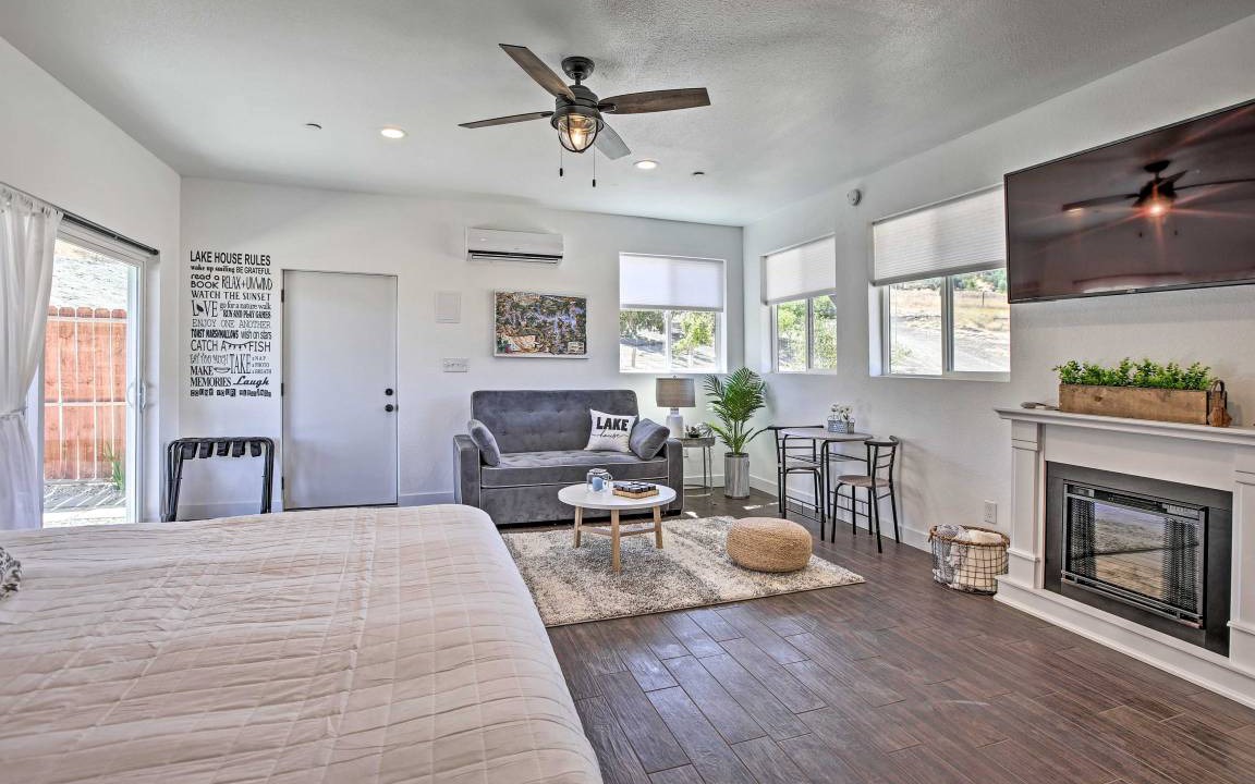Photo of Livingroom in Bradley