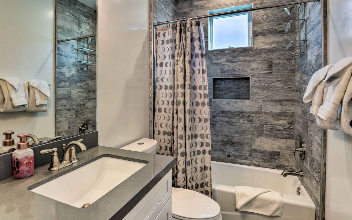 Photo of Bathroom in Grover Beach