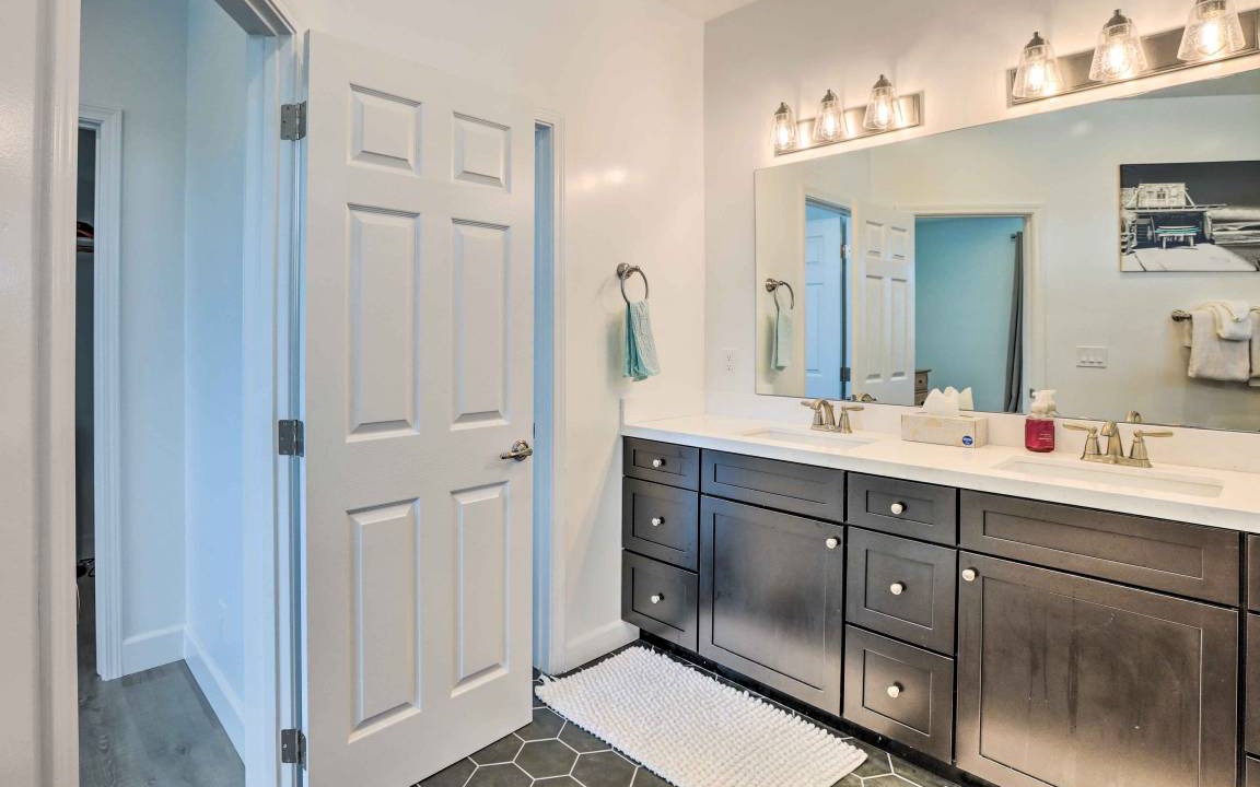 Photo of Bathroom in Grover Beach