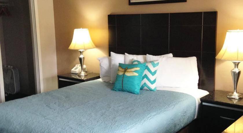 Photo of Bedroom in Morro Bay