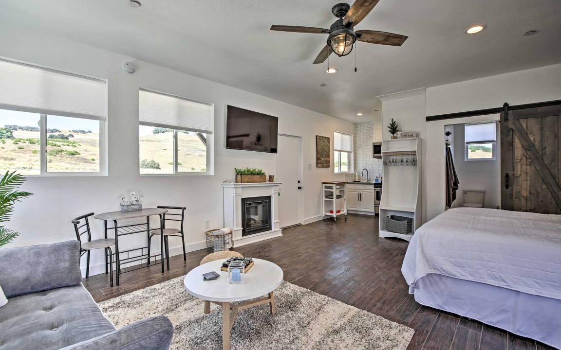 Photo of Livingroom in Bradley