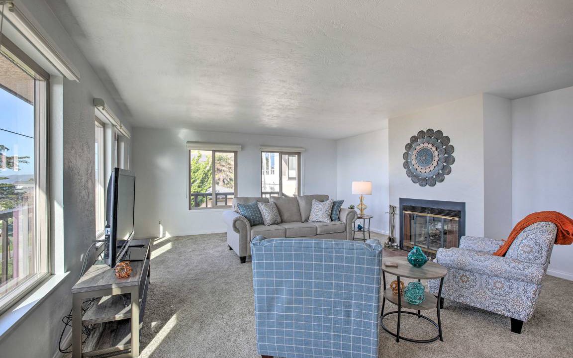 Photo of Livingroom in Cayucos