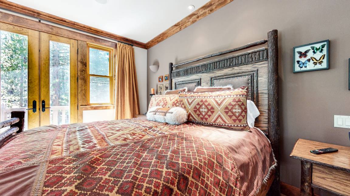 Photo of Bedroom in Crooked Pines
