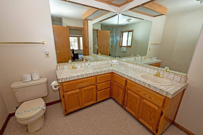 Photo of Bathroom in Montgomery Estates