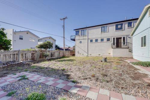 Photo of Buildings in Cayucos