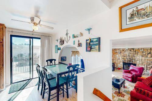 Photo of Livingroom in Nipomo
