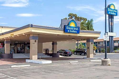 Photo of Buildings in El Cajon