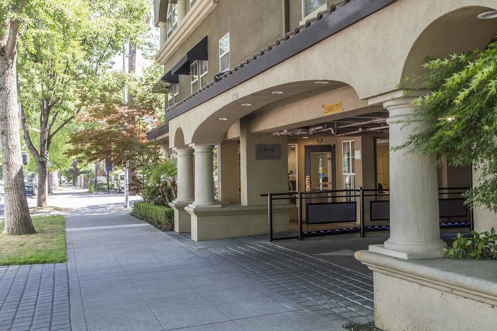 Photo of Buildings in Downtown Sacramento