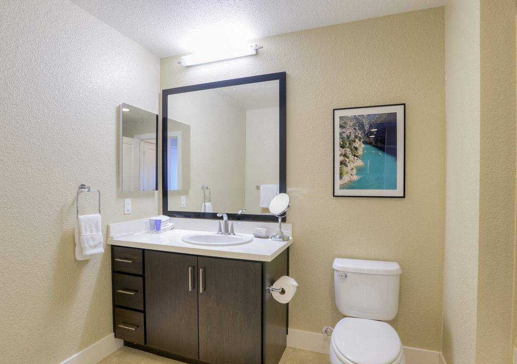 Photo of Bathroom in Pilgrim - Triton