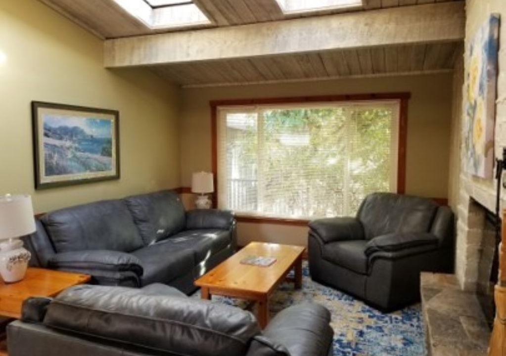 Photo of Livingroom in Carmel Valley