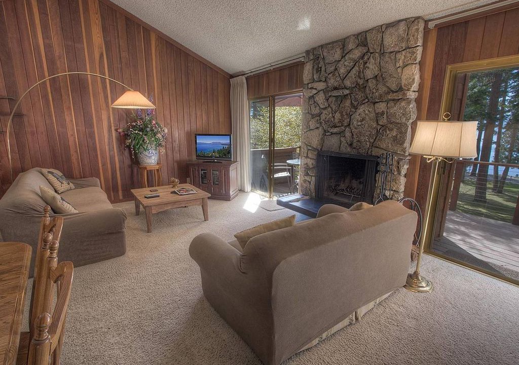 Photo of Livingroom in Brockway