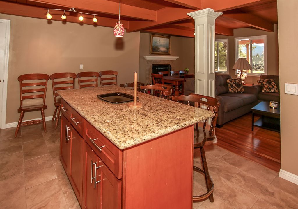 Photo of Livingroom in Whispering Forest
