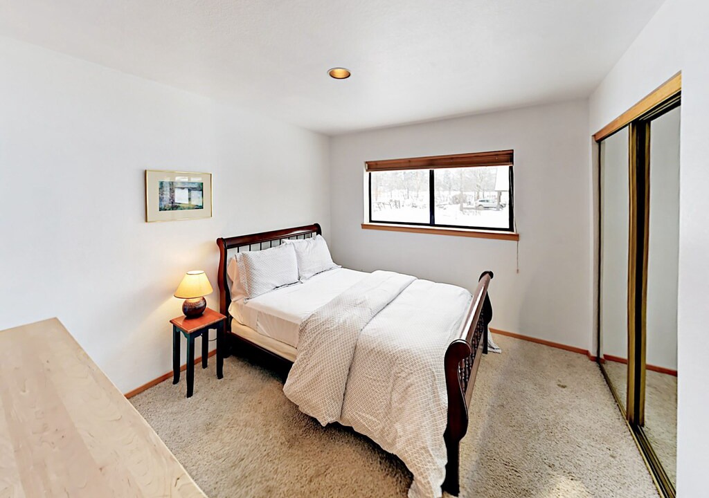Photo of Bedroom in Downtown