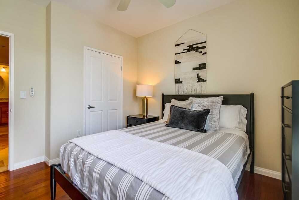 Photo of Bedroom in Downtown San Diego