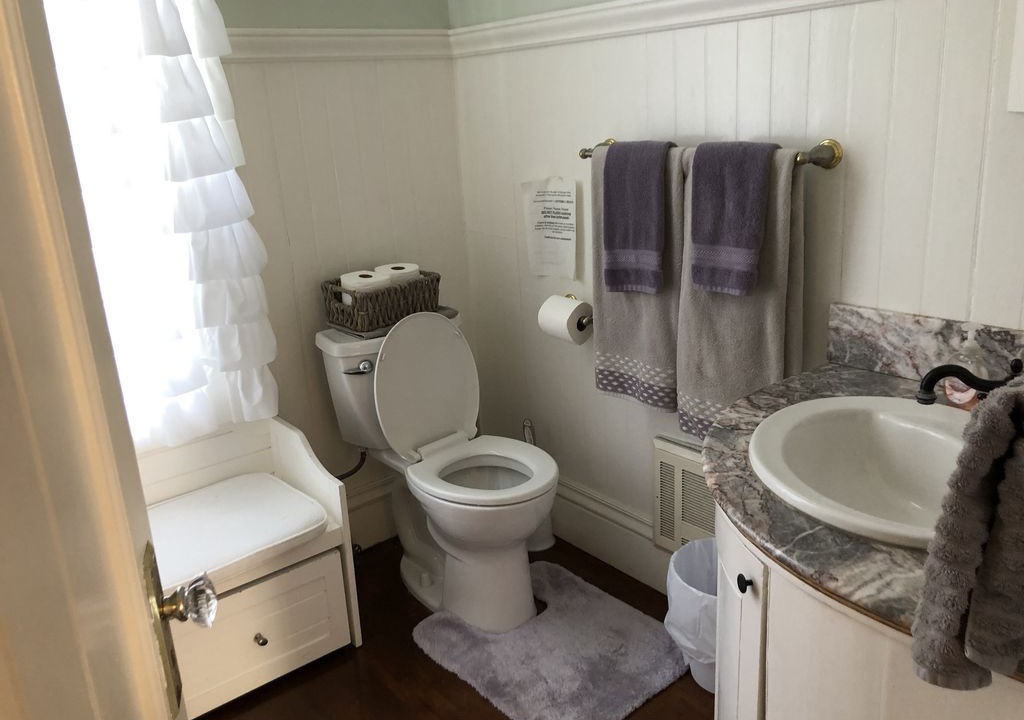 Photo of Bathroom in Livermore