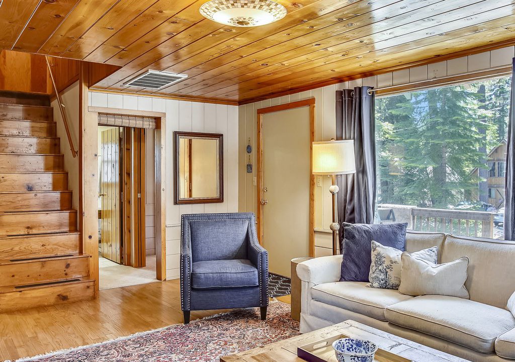 Photo of Livingroom in Sunnyside