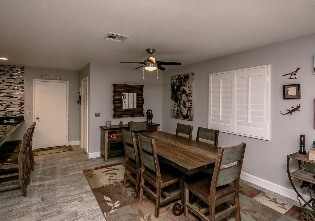 Photo of Livingroom in Sunridge Estates