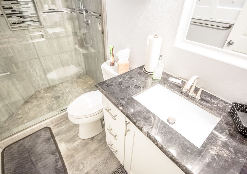 Photo of Bathroom in Sunridge Estates