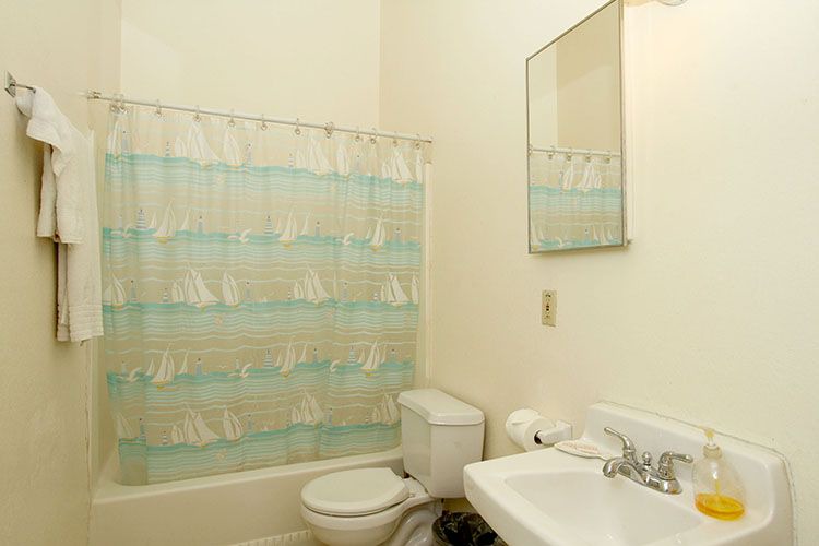 Photo of Bathroom in Oceano
