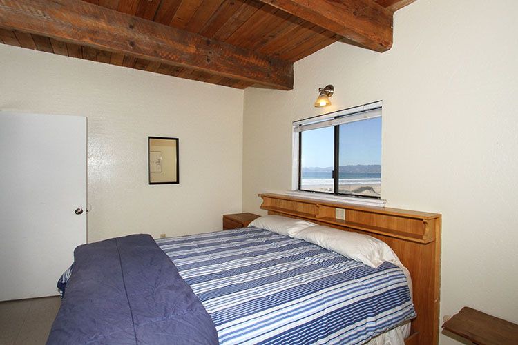 Photo of Bedroom in Oceano