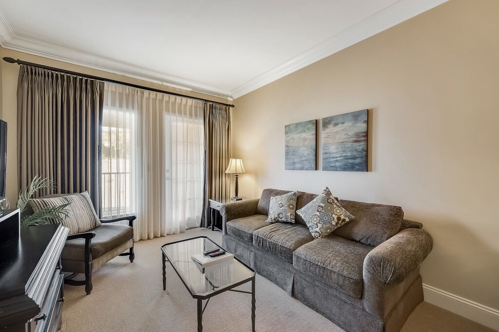 Photo of Livingroom in Lake Las Vegas