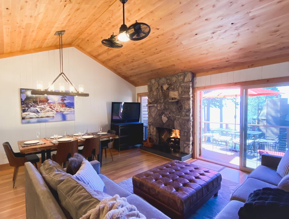 Photo of Livingroom in Brockway