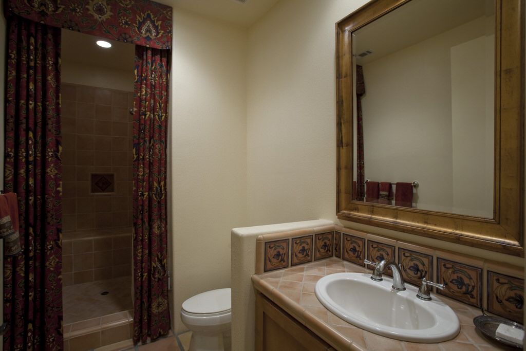 Photo of Bathroom in Sunrise Vista Chino