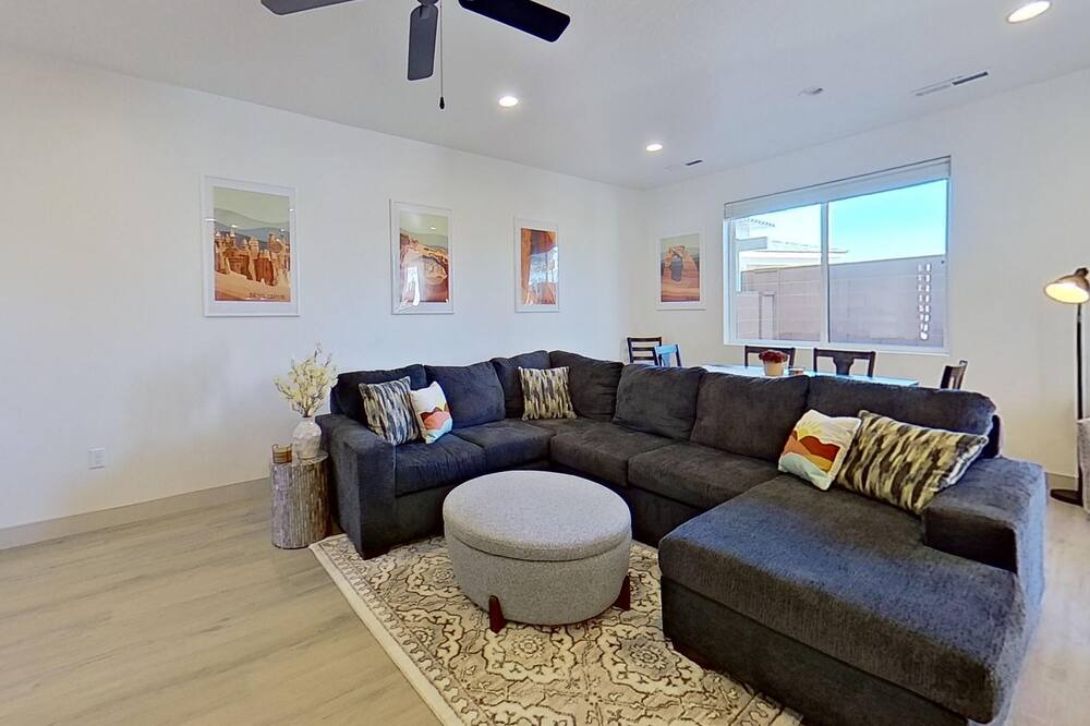 Photo of Livingroom in Santa Clara